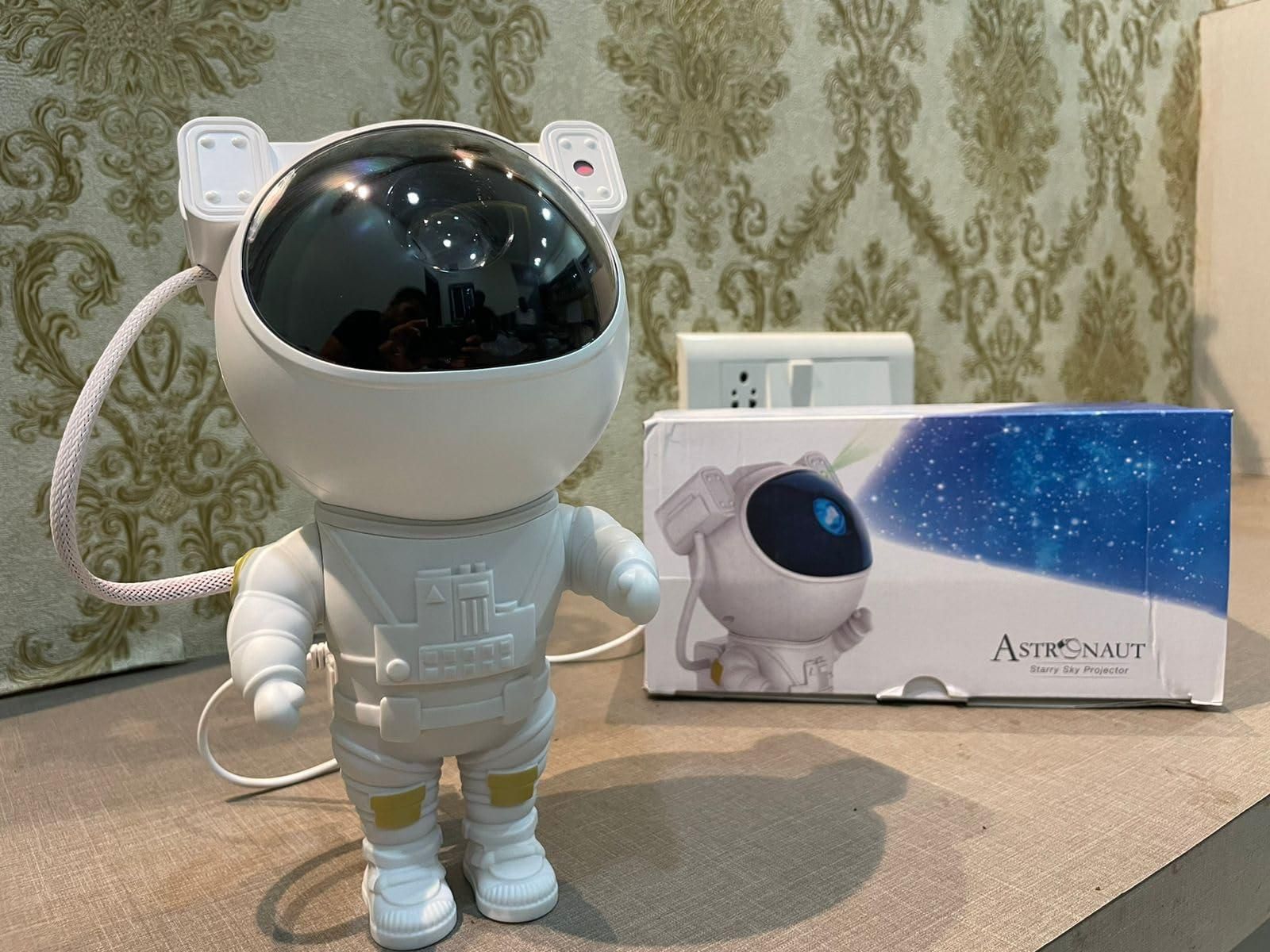 Astronaut Galaxy Projector - 360 Magnetic Head Rotation, Remote Control - 2Goat store